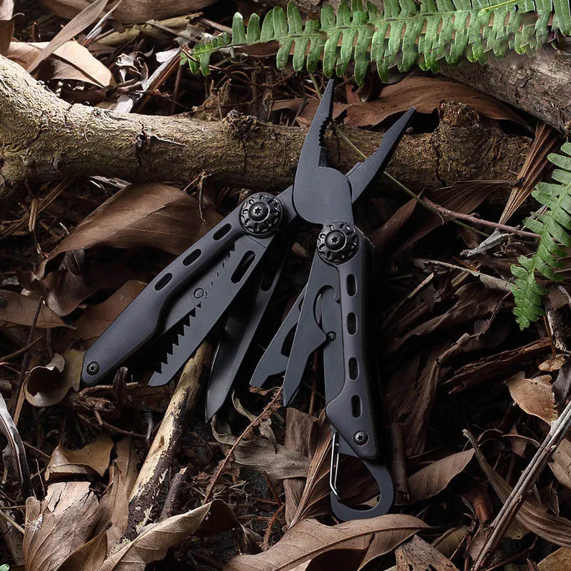 10 in 1 Multi-purpose Folding Pliers Spuer Tool
