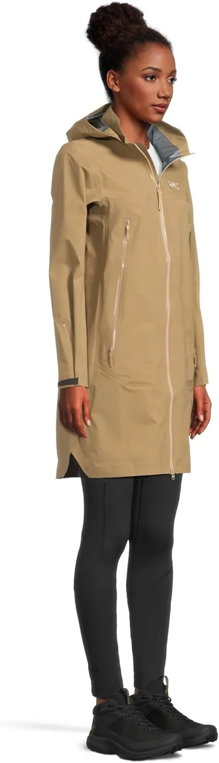 Arc'teryx Beta Coat Women's | Thigh-Length Beta Hardshell