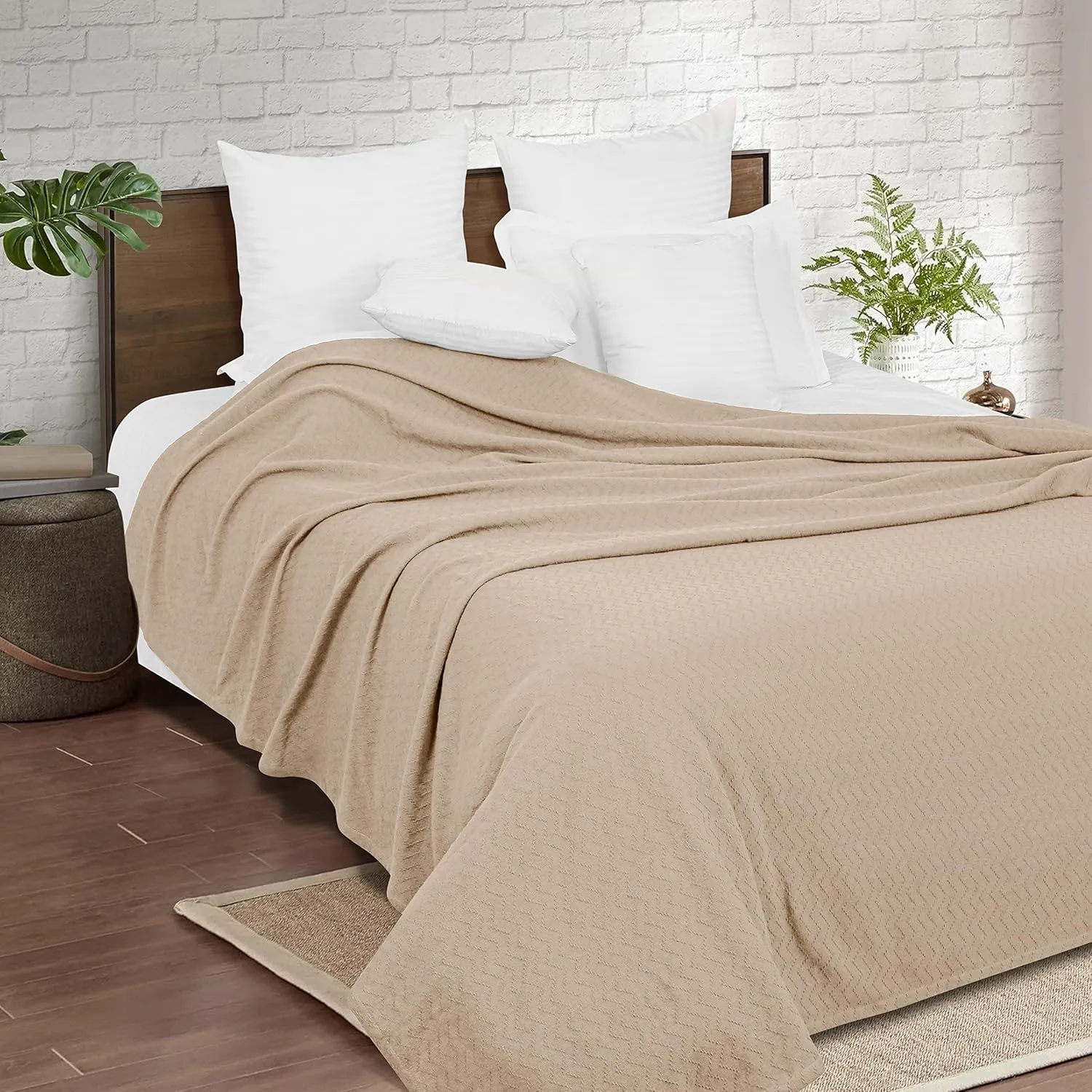 BELIZZI Home 100% Cotton Bed Blanket, Breathable Thermal Blanket Twin Size, Soft Chevron Thermal Blanket 60"x90", Cotton Bed Blanket, Perfect for Layering Any Bed for All Season, Beige