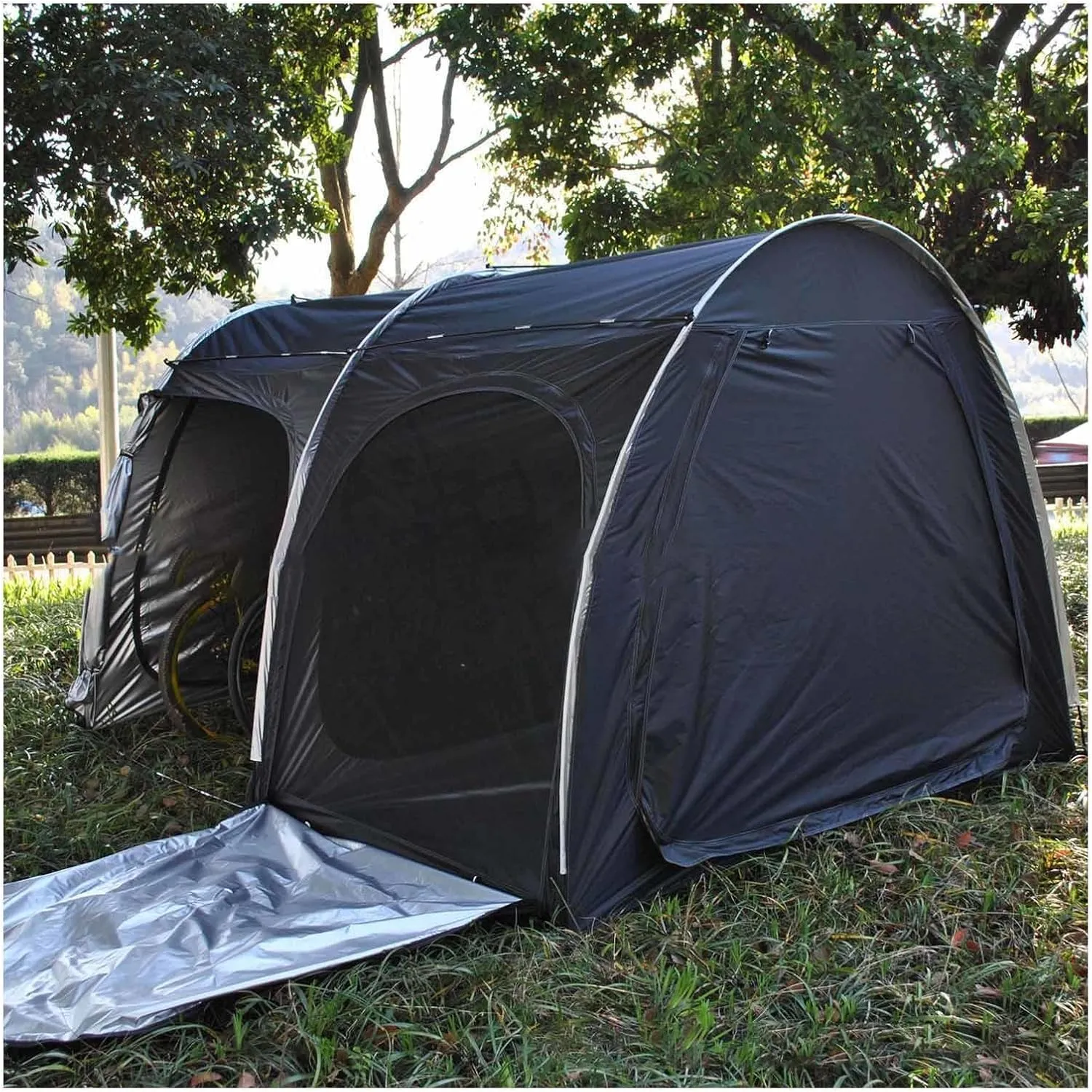 Bike Tent with Ventilation Mesh Bike Storage Tent with Double Doors for 5-7 Bikes Bicycle Shed Bike Tent