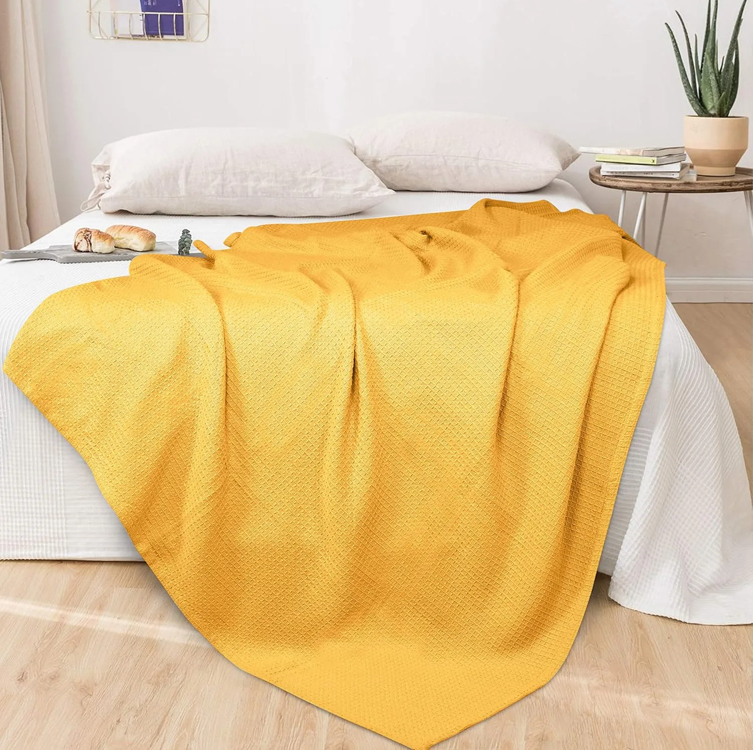 GLAMBURG 100% Cotton Thermal Bed Blanket, Breathable Waffle Blanket, Twin Size, All Season, Mustard Yellow