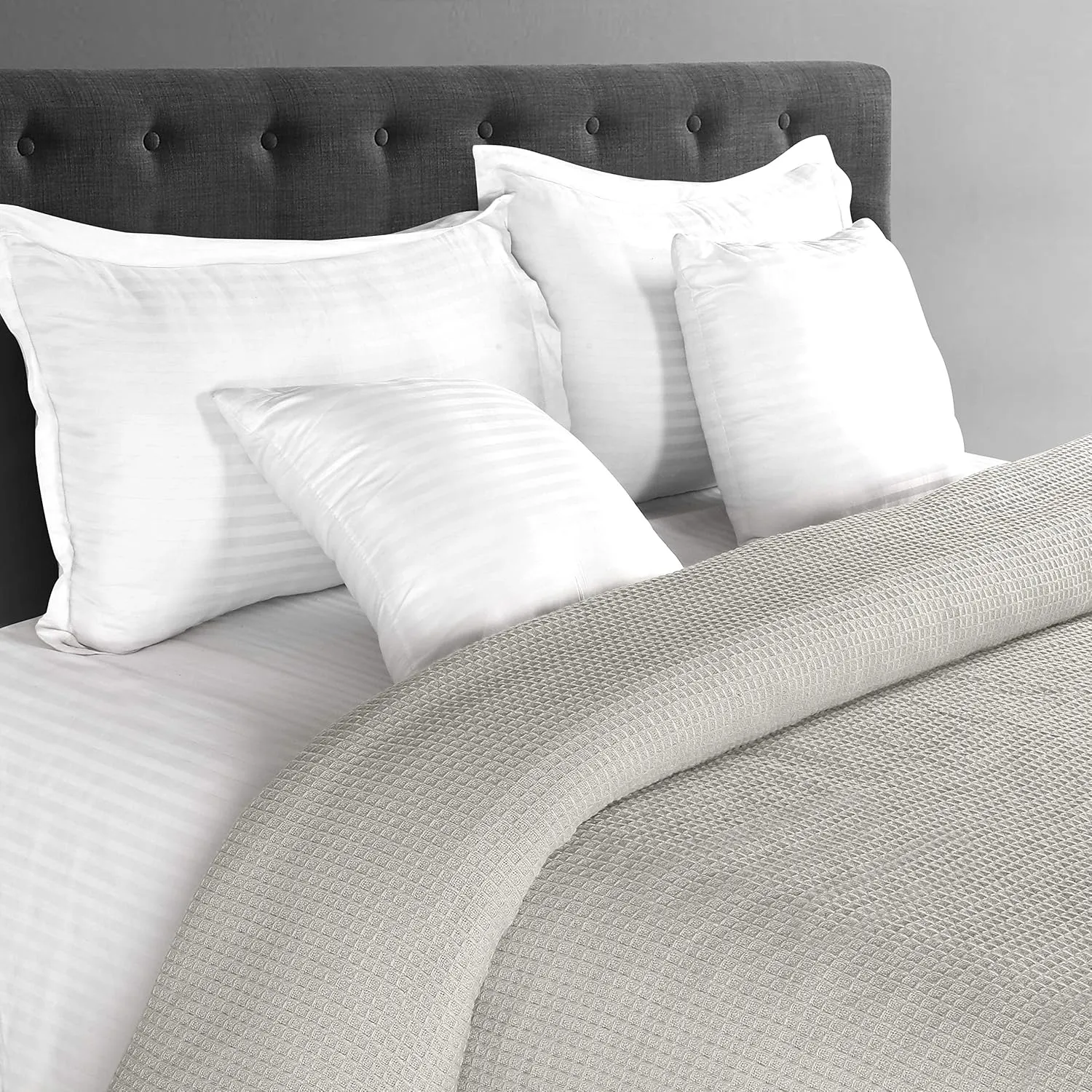 GLAMBURG 100% Cotton Thermal Twin Blanket, Breathable Soft Waffle Blanket, All Season Light Grey