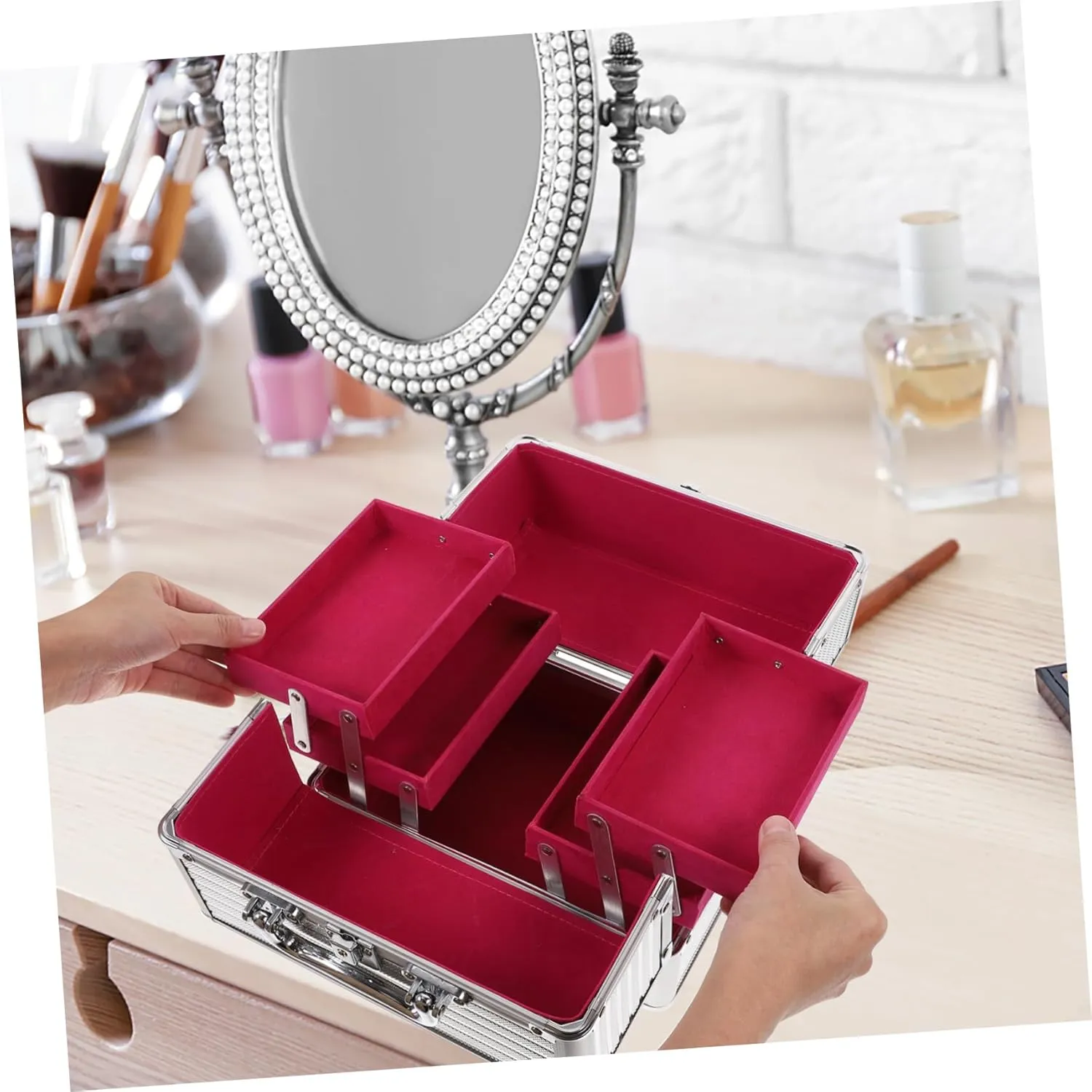 Handled Aluminum Alloy Makeup Box Rolling Case Organizer Travel-sized Compact