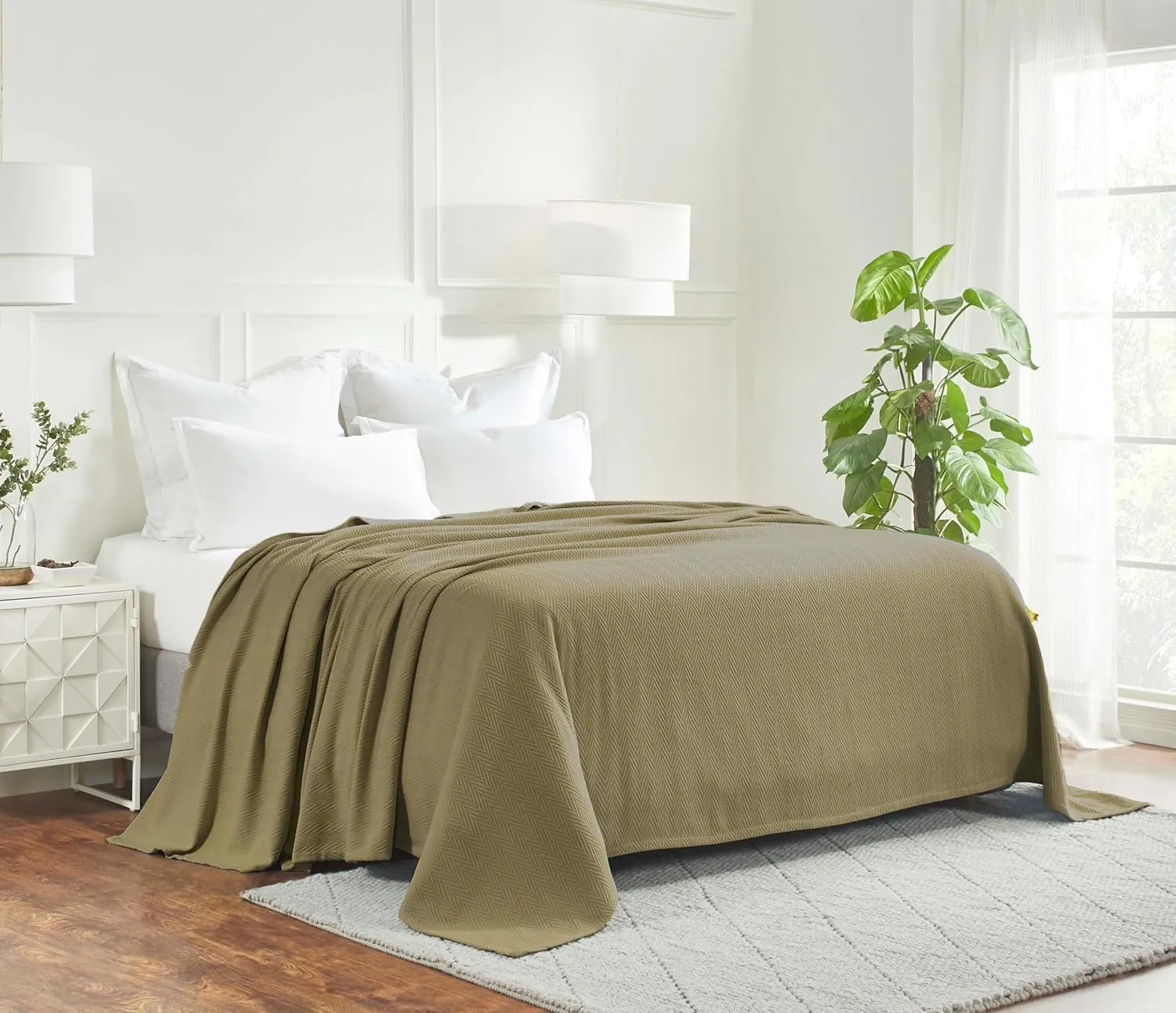 Hroo Collection Premium Thermal Blanket - Sage Woven Reversible Ultra-Soft and Warm Herringbone Blanket for Bed/Couch, King, 108" x 90" - 100% Cotton