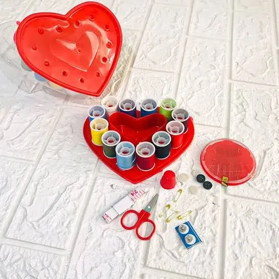Portable Heart Shape Sewing Kit, Basic Emergency Sewing Kit Box, Sewing Supplies Organizer For Travel, Sewing Box With Color Thread