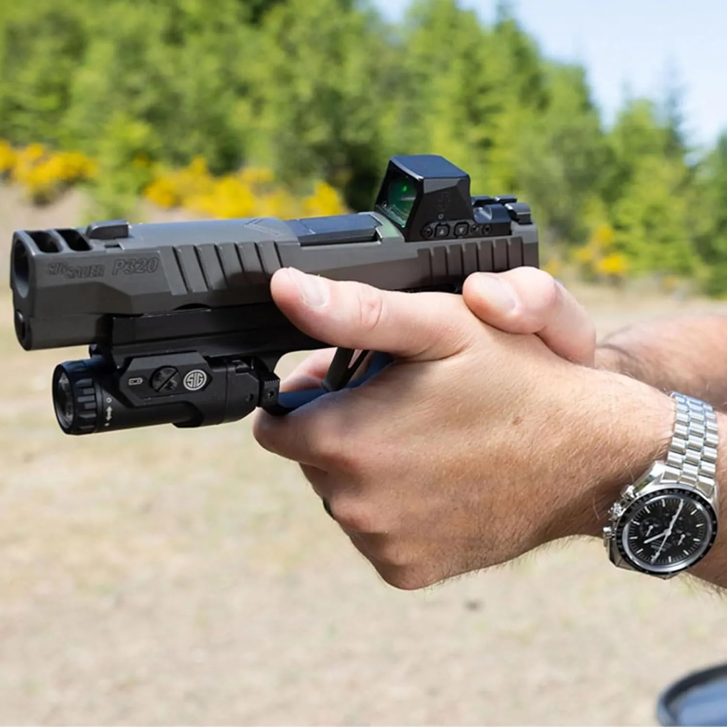SIG SAUER Romeo-X Compact Pistol-Mounted Red Dot Sight - Rugged Durable Aluminum Lightweight Waterproof MOTAC Micro Open Reflex Sight with 15 Illumination Settings