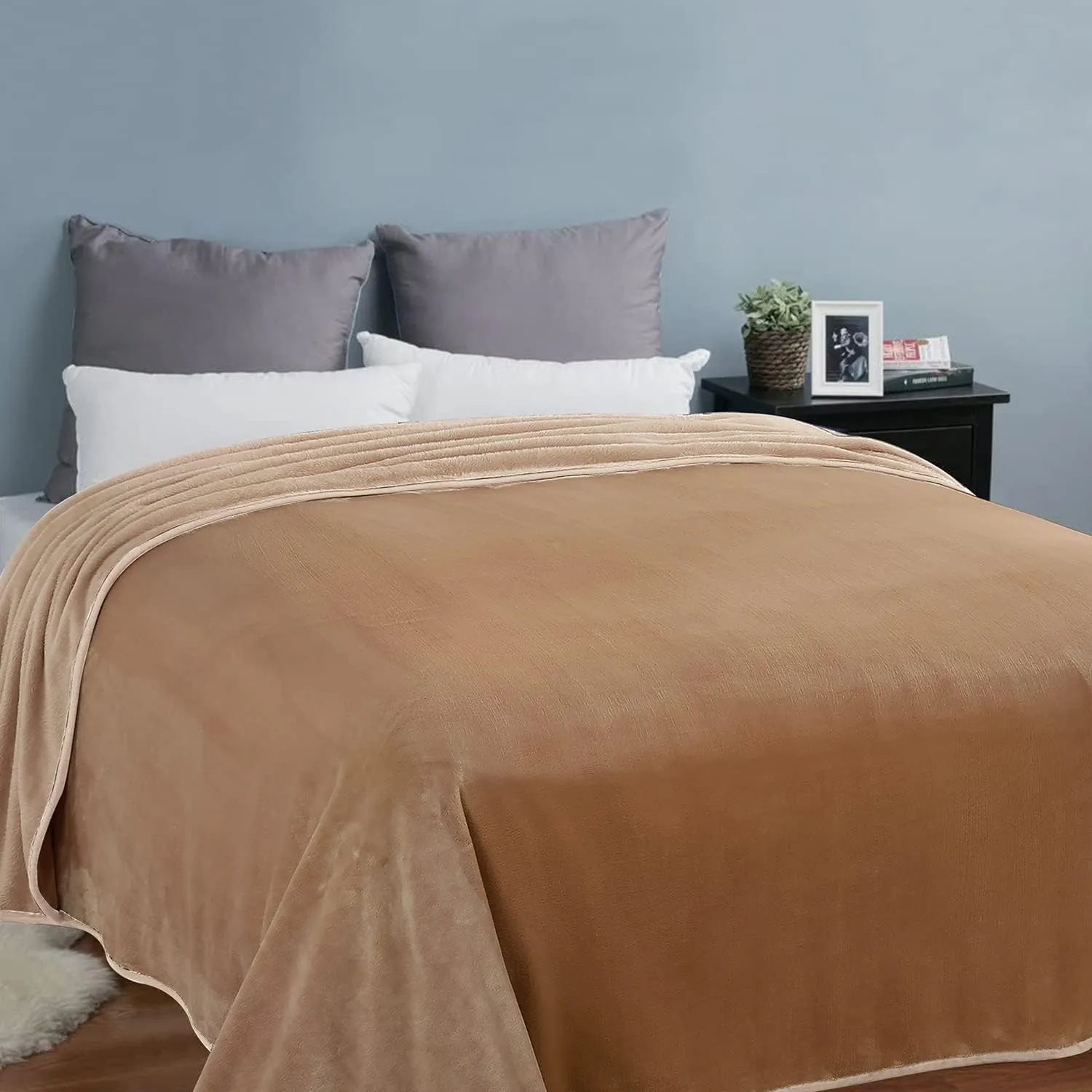 Soft Queen Size Blanket All Season Warm Fuzzy Microplush Lightweight Thermal Fleece Blankets for Couch Bed Sofa,90x90 Inches,Camel