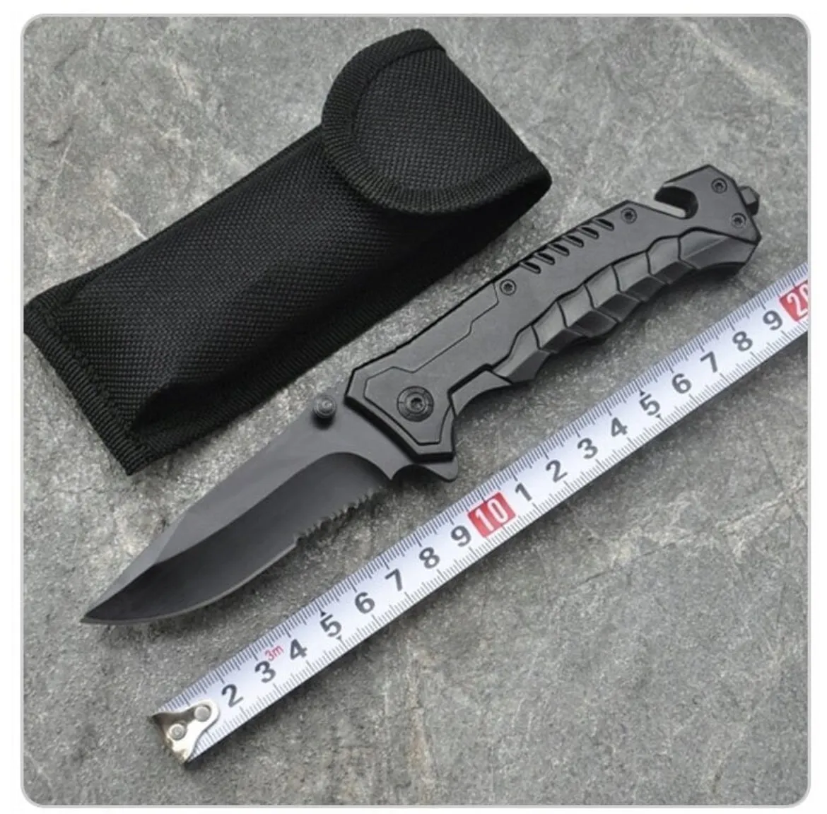 Survival kit 32 in 1