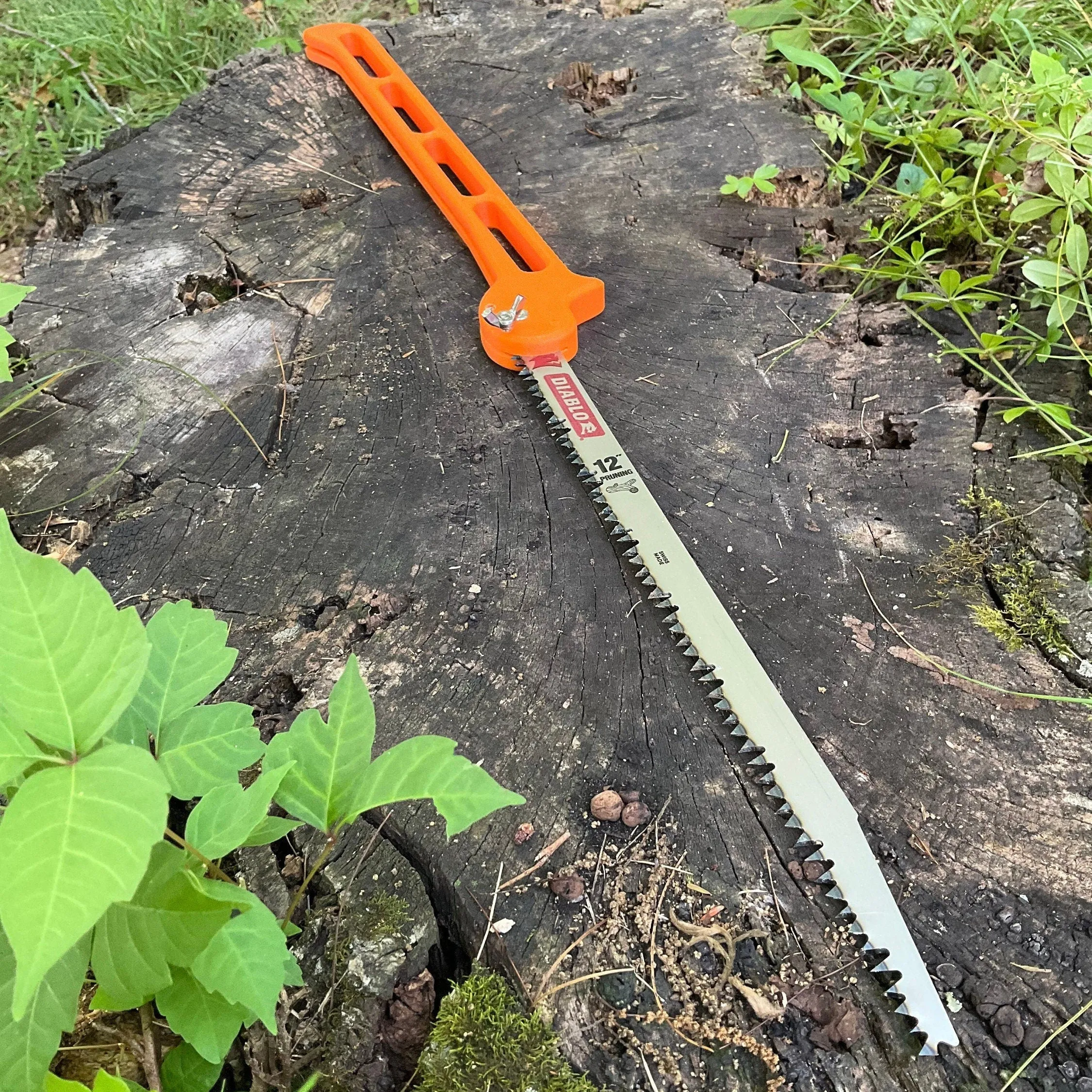 Ultralight 12" Folding Saw with Hardened Steel Tooth Blade